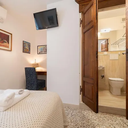 In Terrazza Πανσιόν